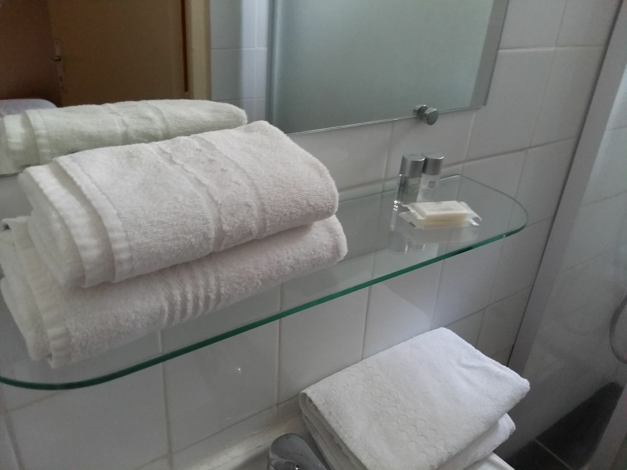 Hotel Du Metro باريس المظهر الخارجي الصورة