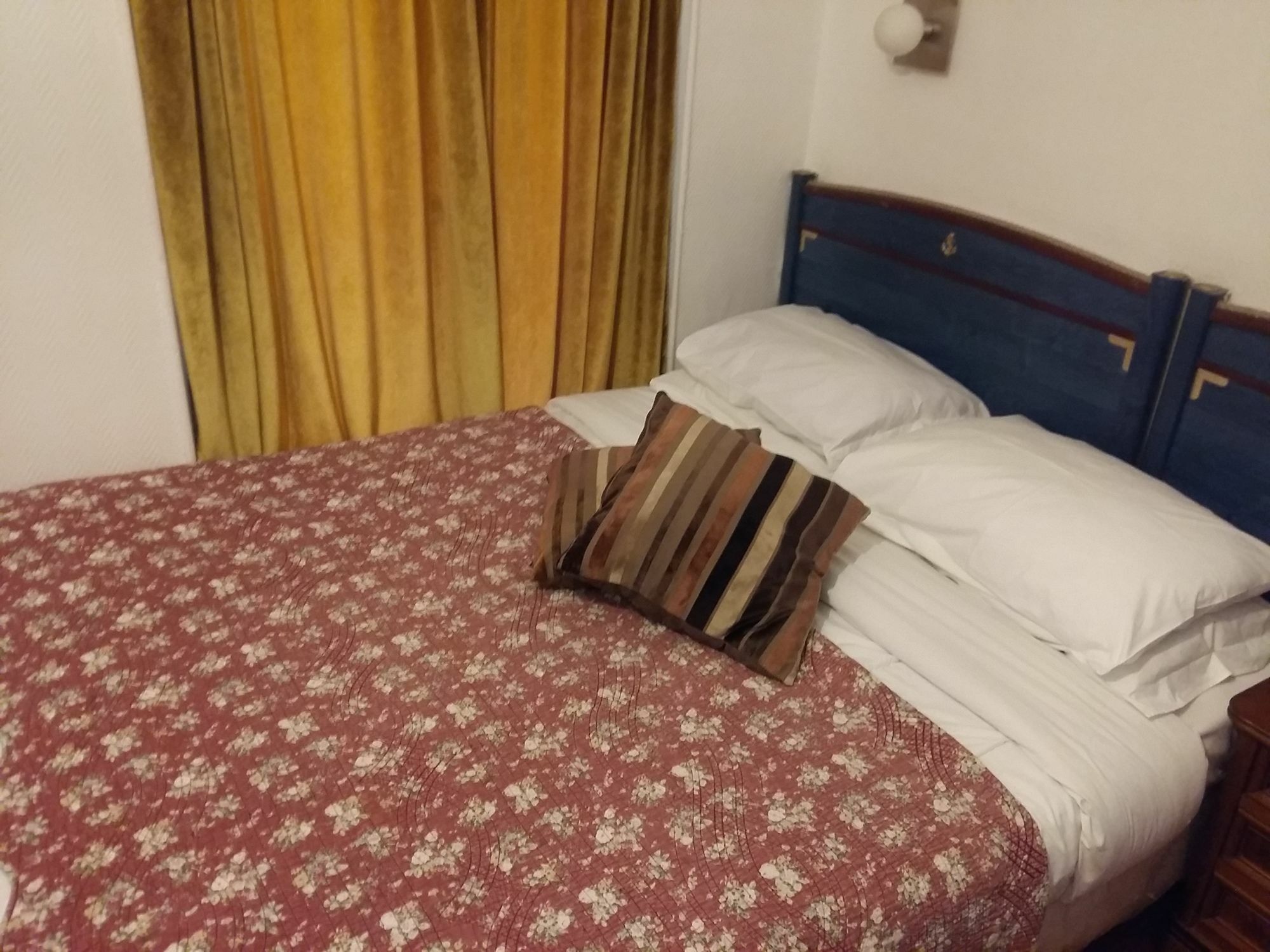 Hotel Du Metro باريس المظهر الخارجي الصورة